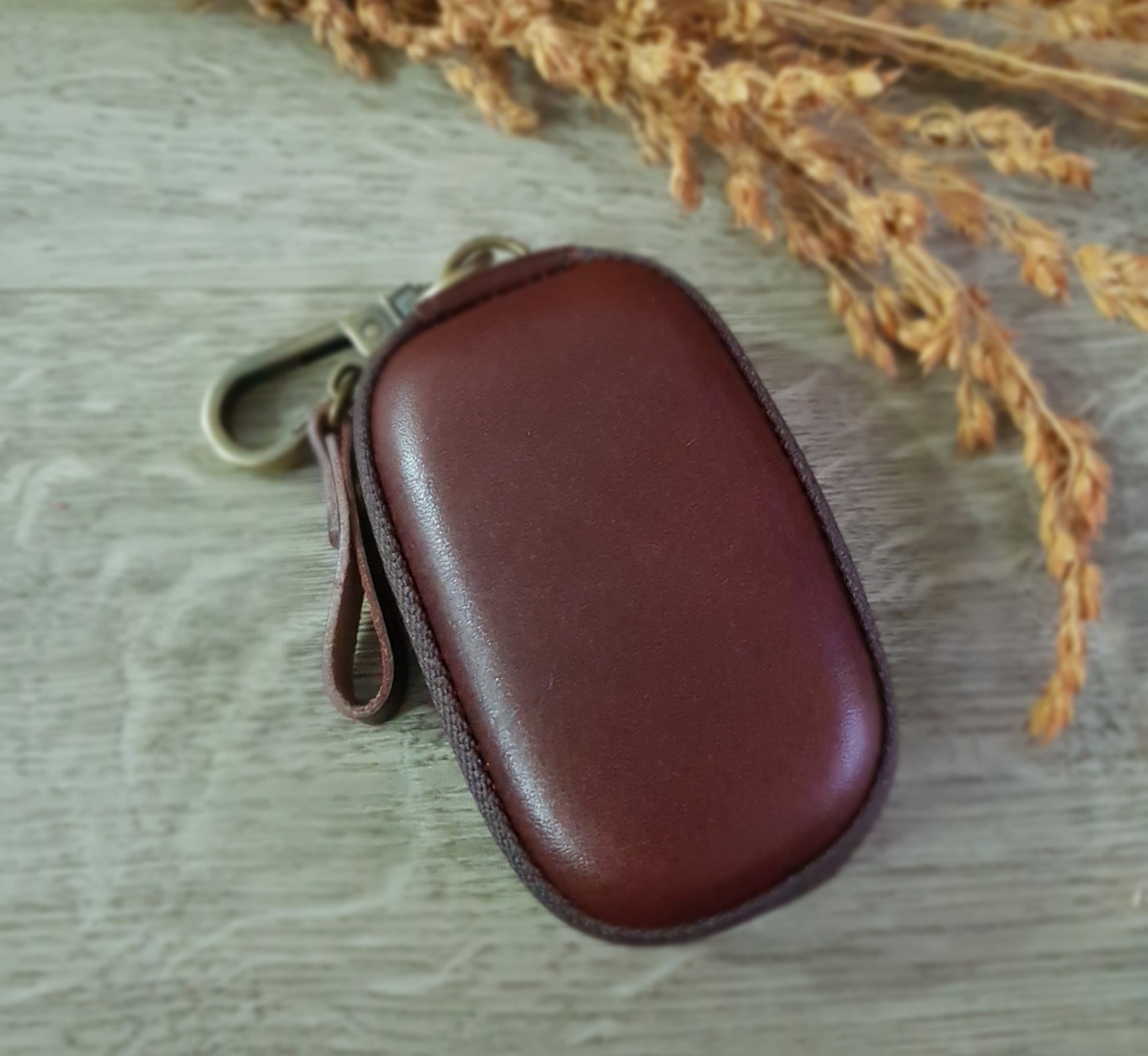 Genuine leather car 2025 key case